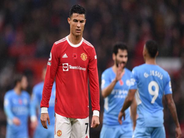 Bóng đá quốc tế 11/3: Ronaldo muốn rời MU ngay hè này