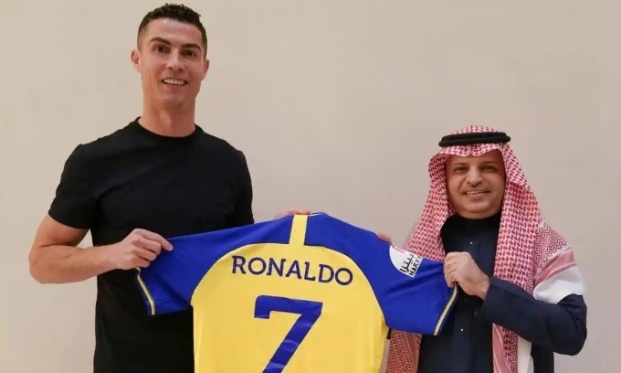 Ronaldo ở CLB nào? Bí mật về hợp đồng với Al Nassr