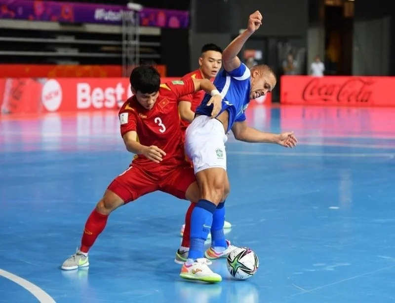 Luật thay người trong Bóng Đá Futsal