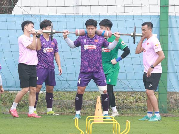 Cầu thủ nên tập thể lực như thế nào để hiệu quả tốt