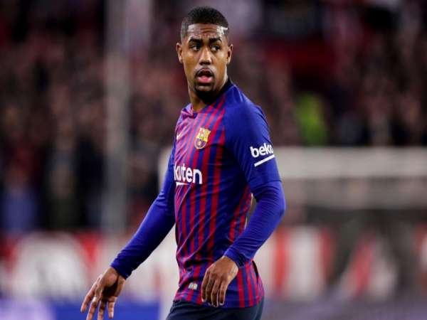 Bóng đá QT: Barcelona bị cáo buộc trốn thuế