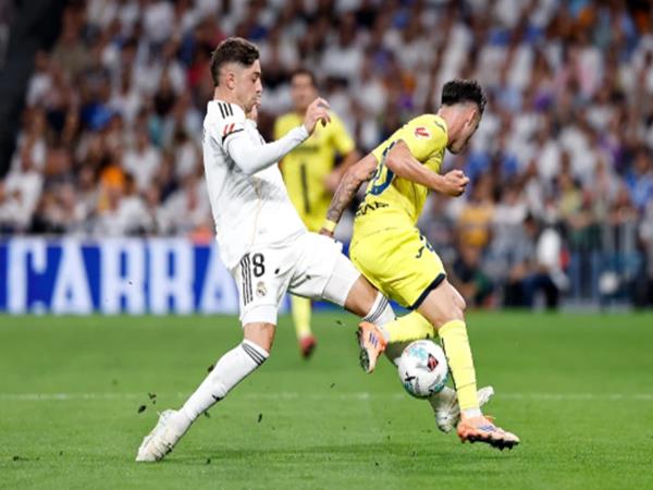 Tin CLB Real Madrid: Valverde nỗ lực mang lại hiệu quả cao