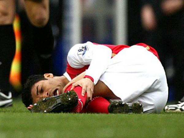 Những chấn thương đáng tiếc nhất lịch sử Arsenal