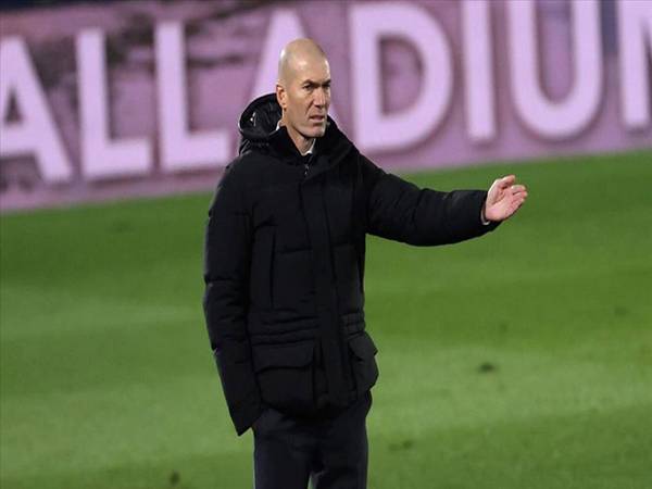 Phong cách huấn luyện cầu thủ của HLV Zinedine Zidane