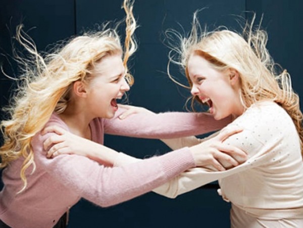 Mơ thấy đánh ghen có điềm gì, con gì số mấy chuẩn?