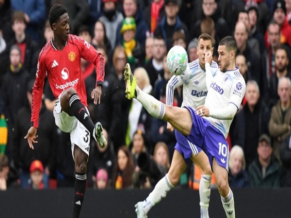 Tin C1: Kobbie Mainoo lột xác rực rỡ Mu mơ lại C1