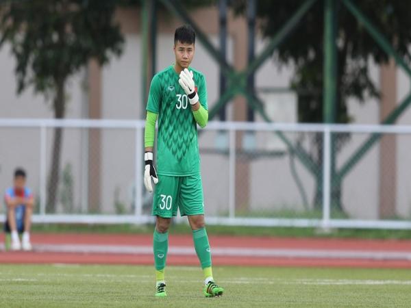 Thủ môn Văn Toản