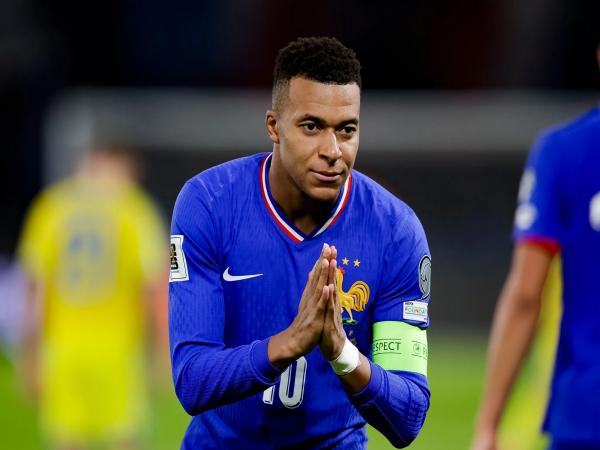 Tiểu sử cầu thủ Kylian Mbappé và những cột mốc đáng nhớ
